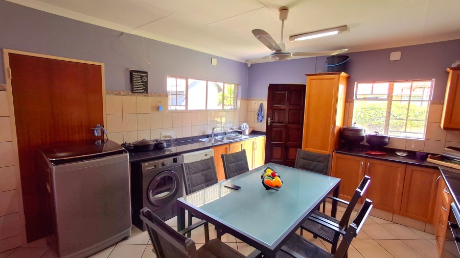 3 Bedroom Property for Sale in Roodia Free State